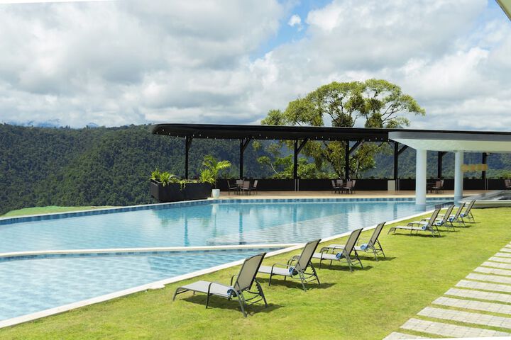 Pool 26 of 46