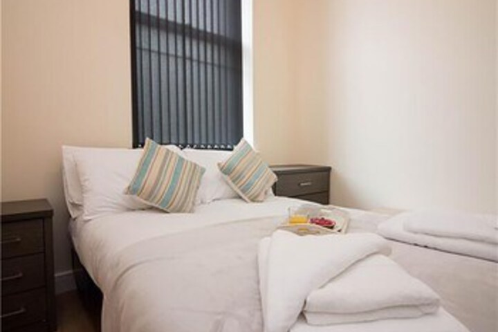 Room 8 of 26