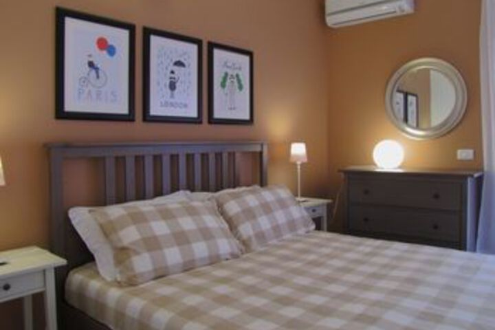 Room 7 of 35