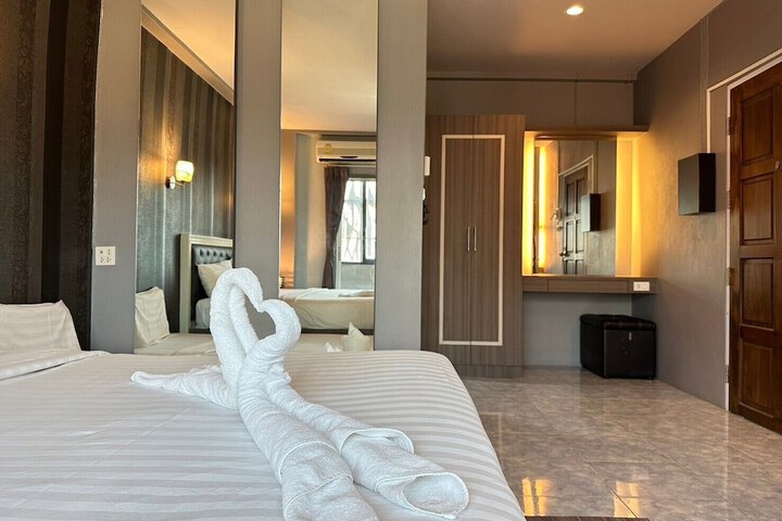 Room 74 of 167