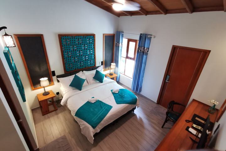 Room 17 of 46