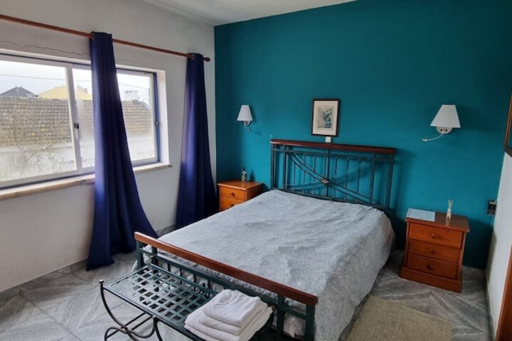 Room 8 of 11