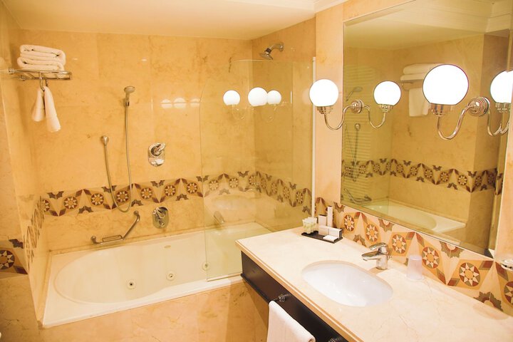 Bath Photo