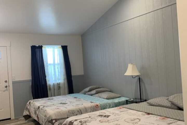 Room 5 of 28