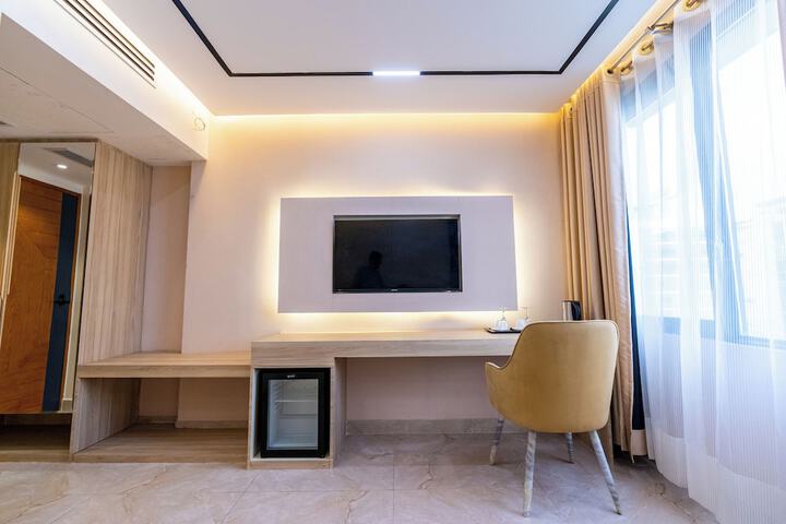 Room 30 of 71