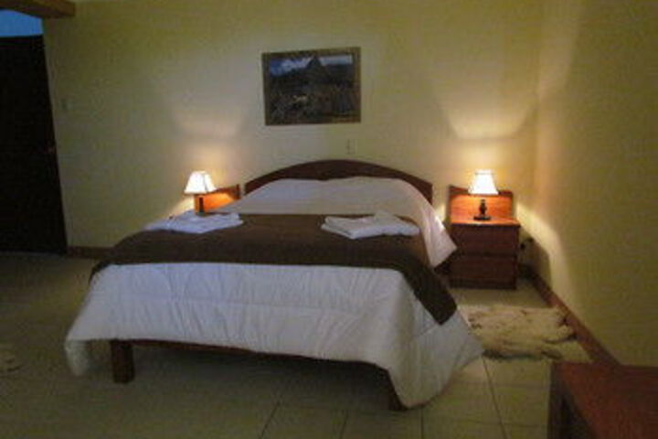 Room 13 of 34
