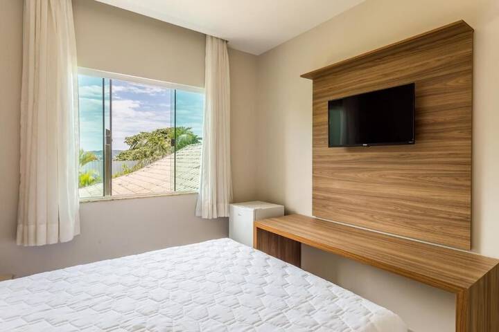 Room 7 of 25