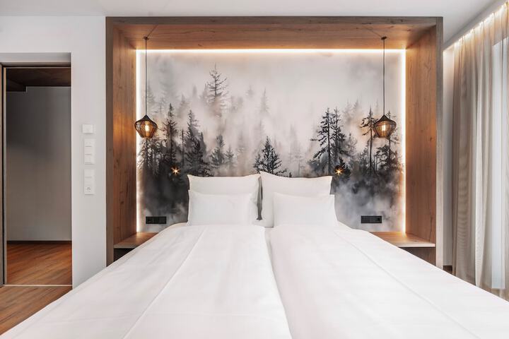 Room 18 of 26