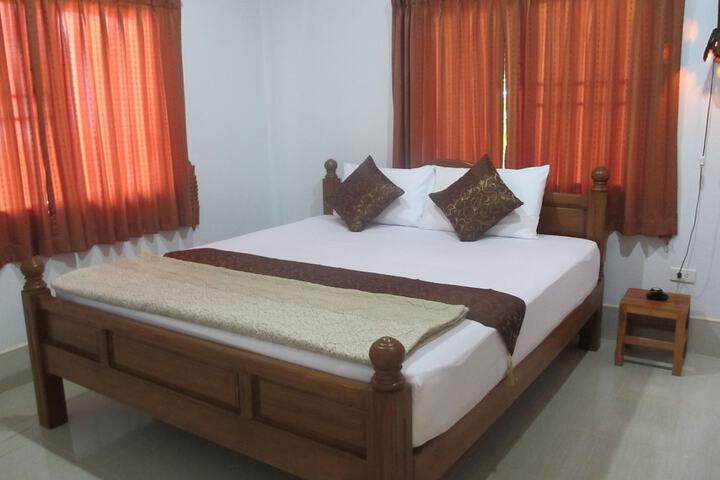 Room 15 of 50