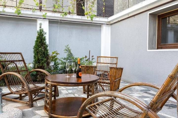 Terrace/Patio 46 of 48