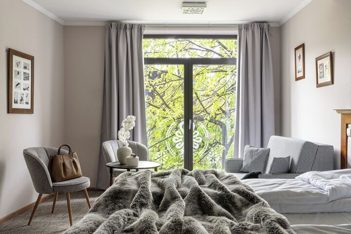 Room 21 of 50