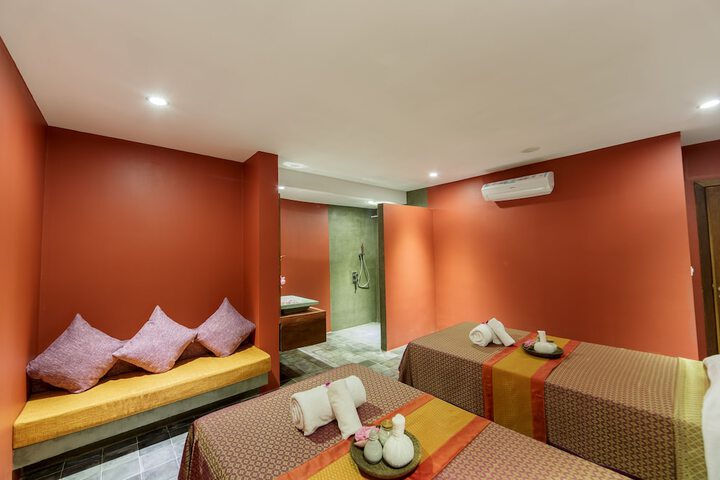 Room 63 of 111