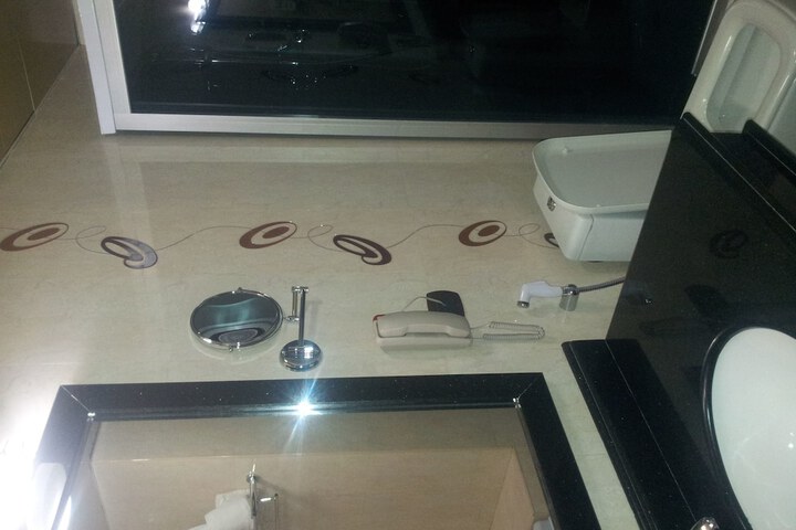 Bathroom Interior Photo