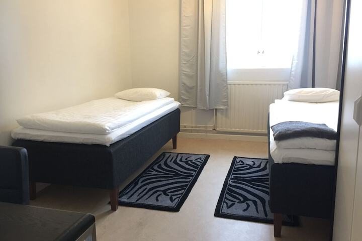 Room 8 of 78