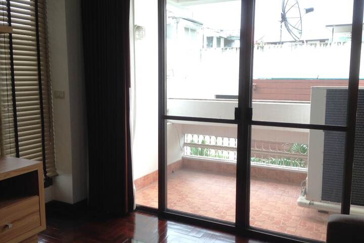 Room 7 of 86