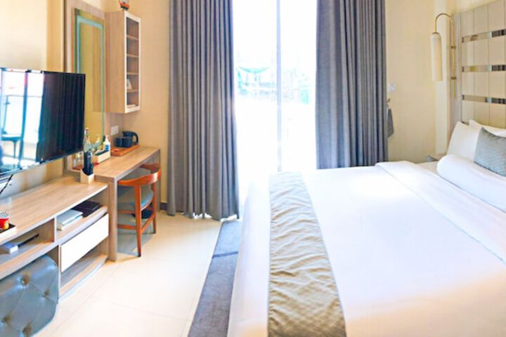 Room 12 of 47