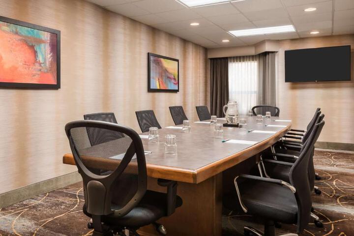 Room 20 of 34
