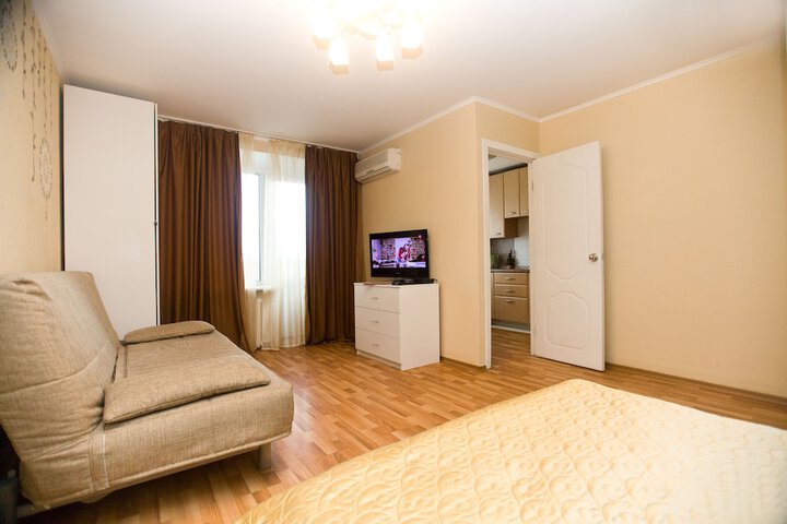 Room 25 of 161