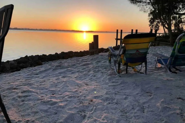 Beach 20 of 35