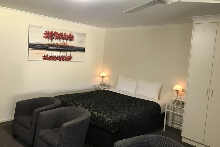 Room 22 of 81