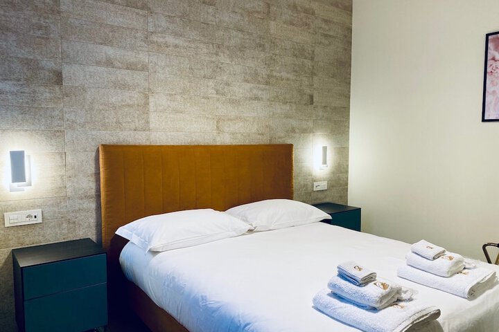 Room 8 of 21