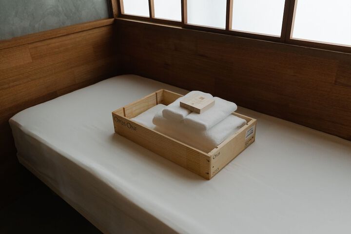Room 15 of 100