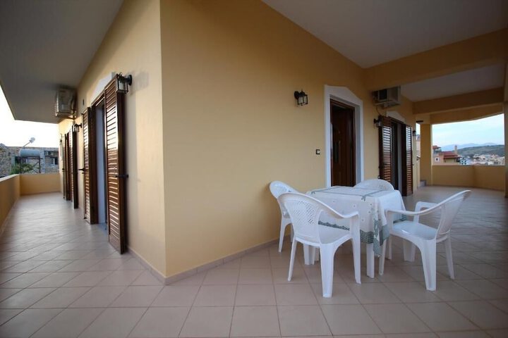 Terrace/Patio 2 of 11