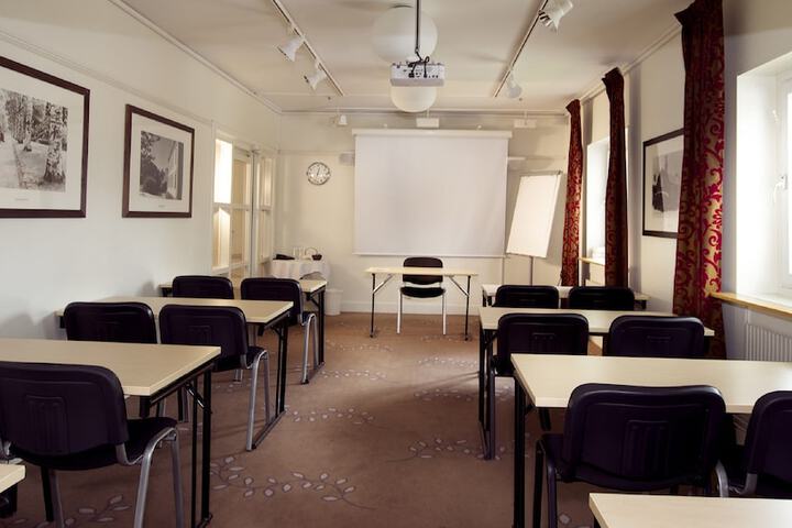 Meeting 52 of 57