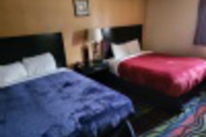 Room 28 of 72