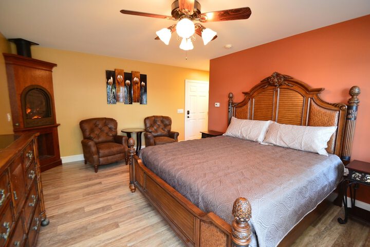 Room 4 of 42