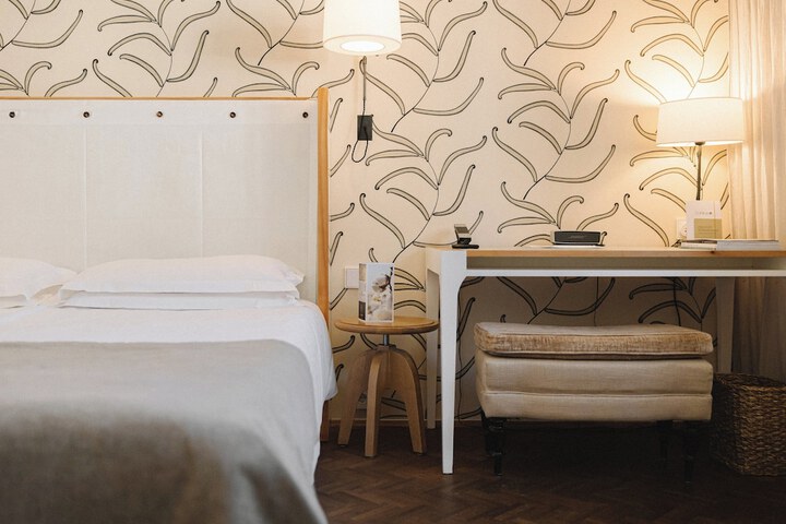 Room 40 of 96