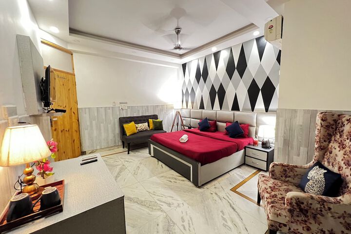 Room 7 of 20