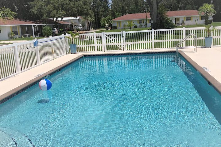Pool 82 of 115