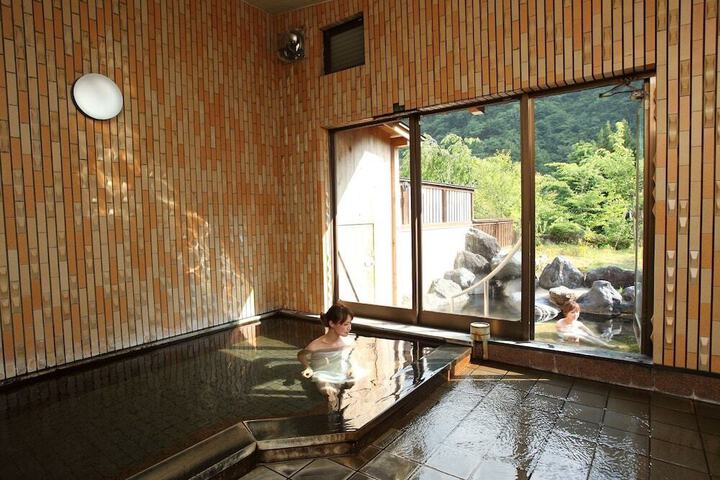 Photo 11