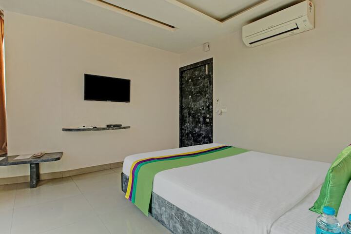 Room 20 of 40