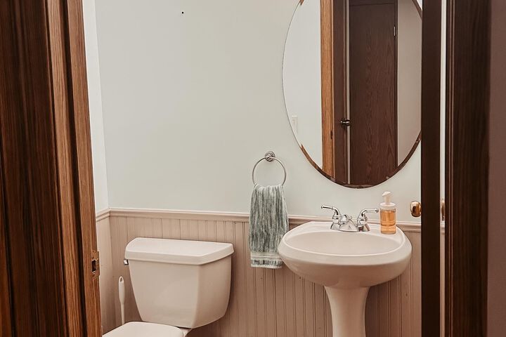 Room 2 of 13