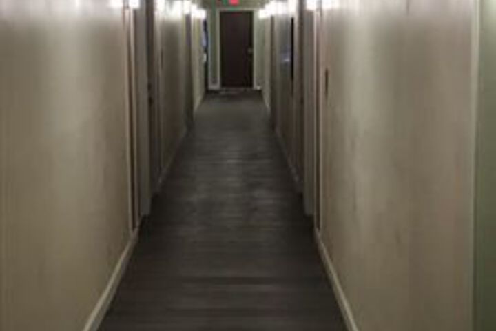 Ballroom/Hall 38 of 48