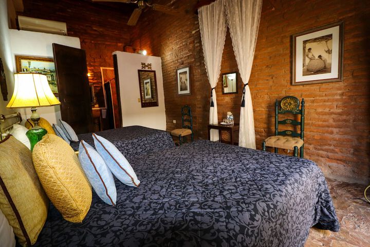 Room 40 of 54
