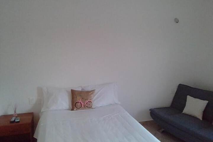 Room 5 of 47