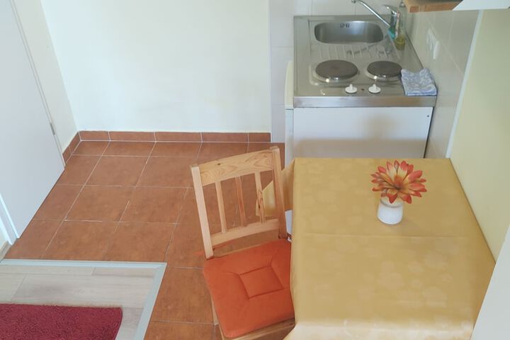 Room 20 of 53