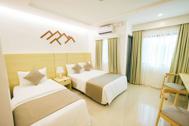 Room 13 of 61