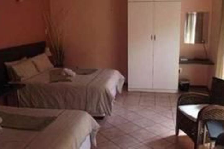 Open Arms Guest House in Johannesburg