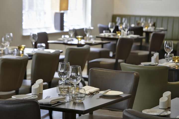 Dining 48 of 67
