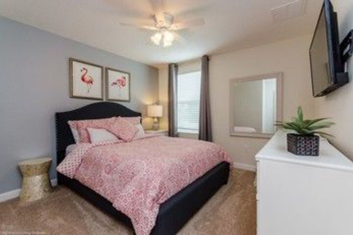 Room 5 of 26