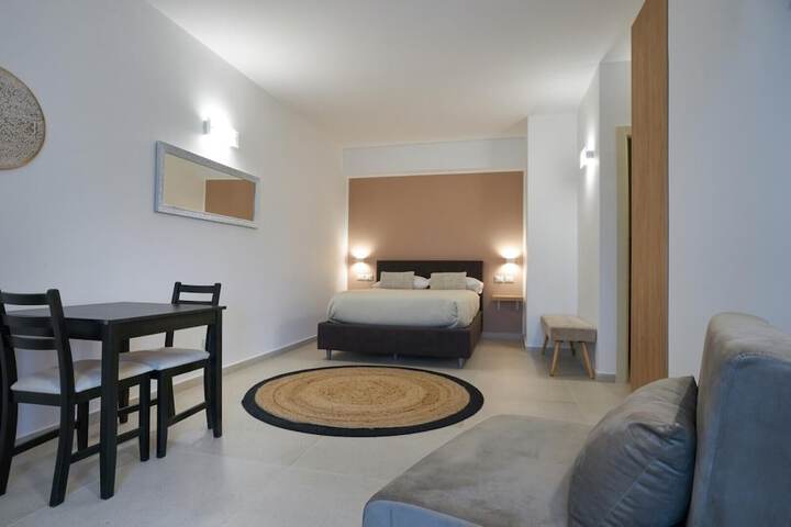 Room 4 of 29