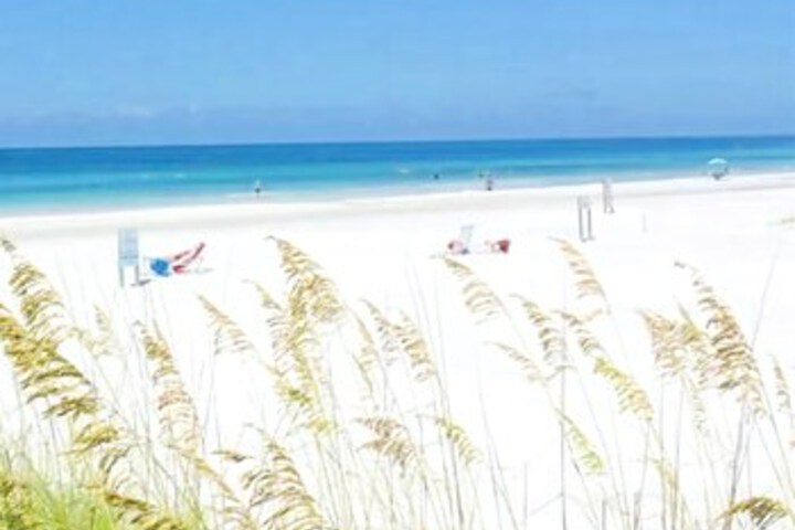 Gulf and Bay Club 305C