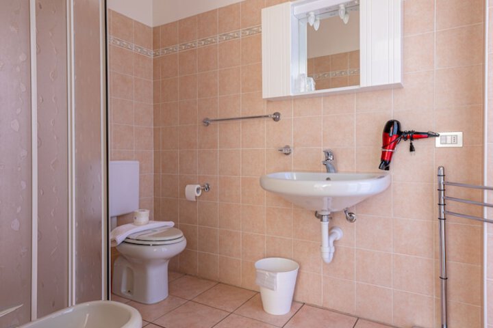 Room 14 of 57