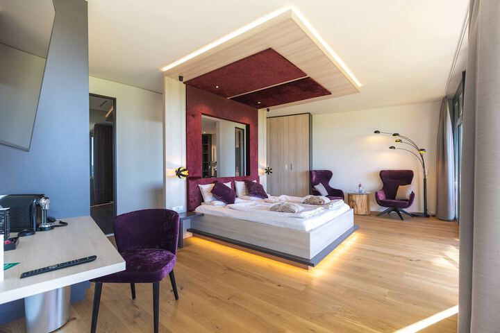 Room 13 of 52