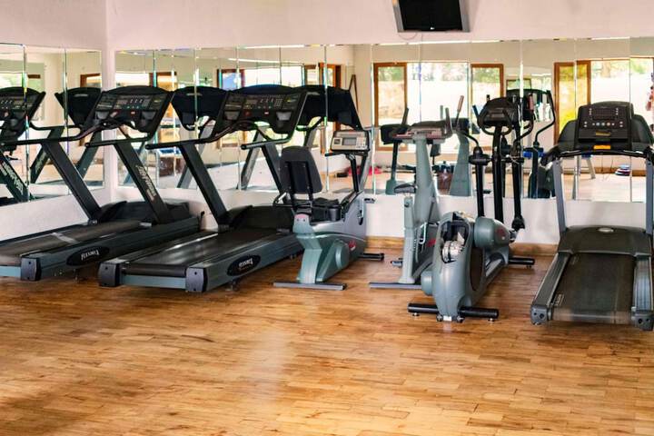 Hotel Gym