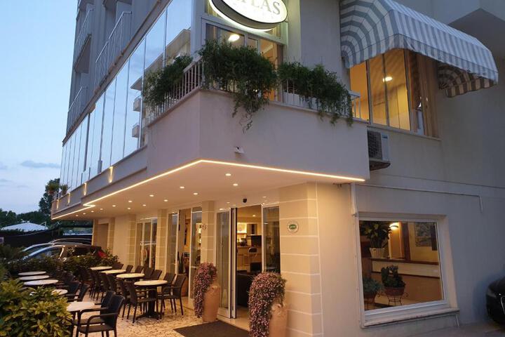 General 1 of 48